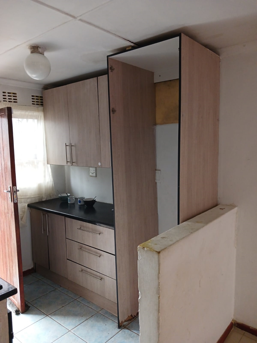 To Let 2 Bedroom Property for Rent in Amalinda North Eastern Cape